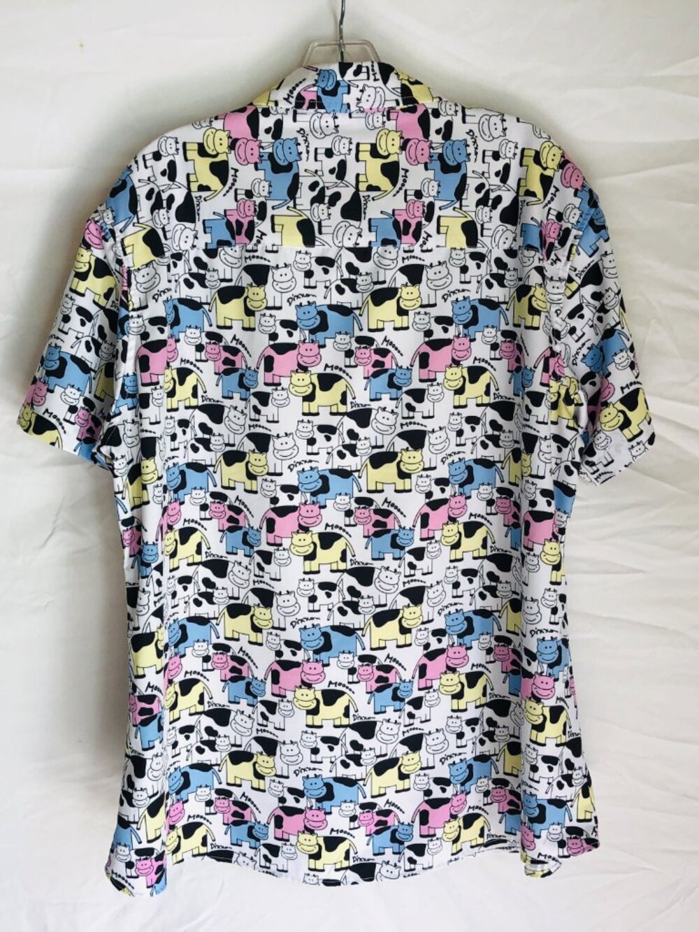 Dixxon Flannel Company Women's 2X Hawaiian Cow Print Button Up Blouse Top - Picture 5 of 6